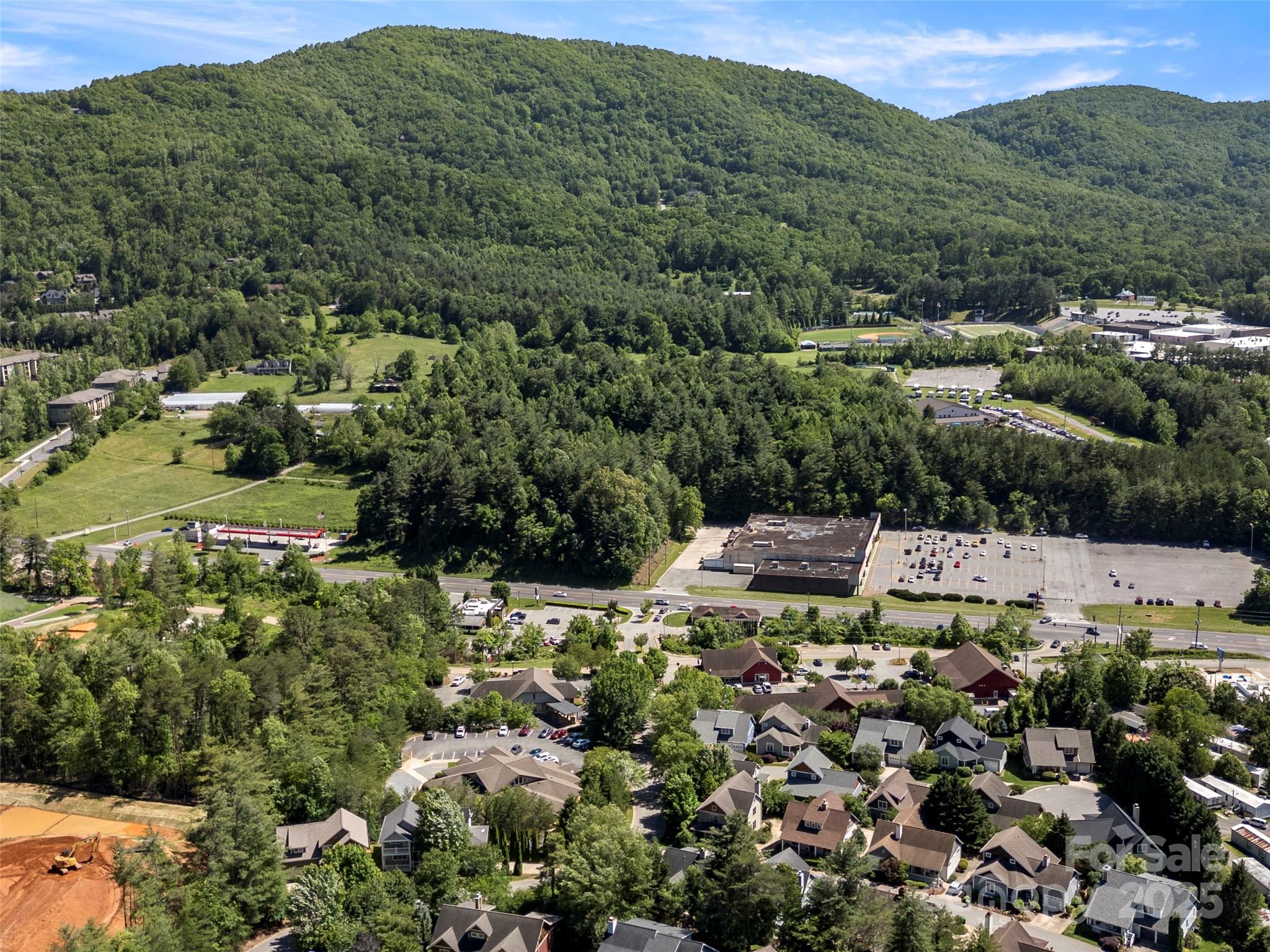 7 Oakhaven Terrace Asheville NC 28803