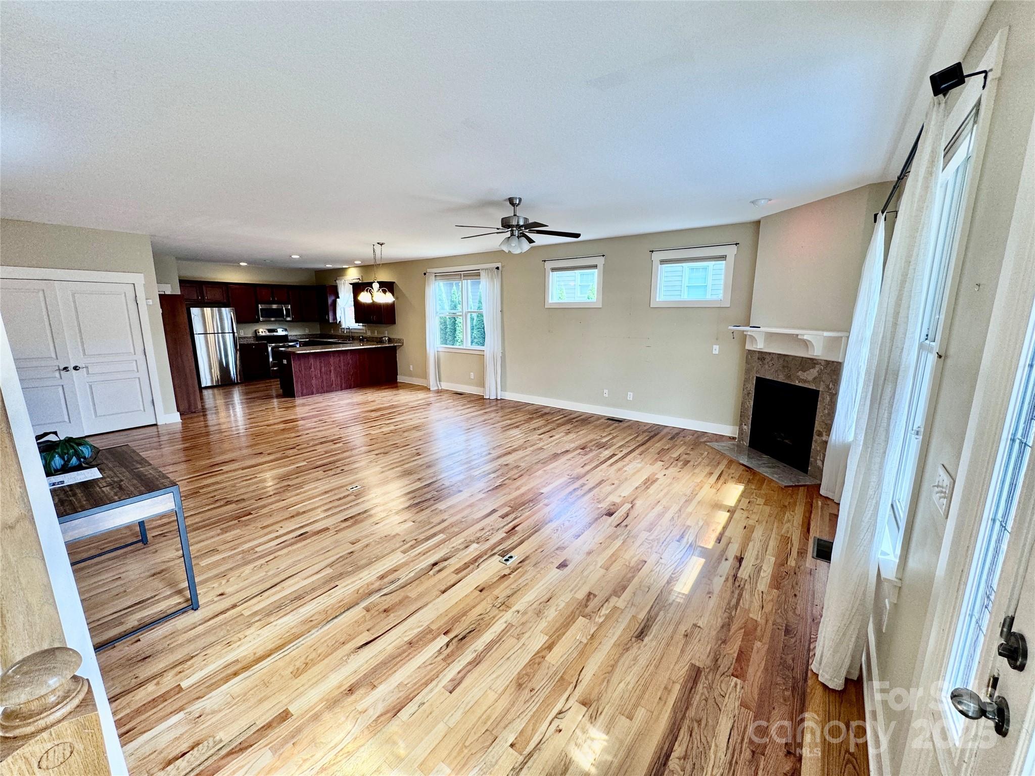 7 Oakhaven Terrace Asheville NC 28803