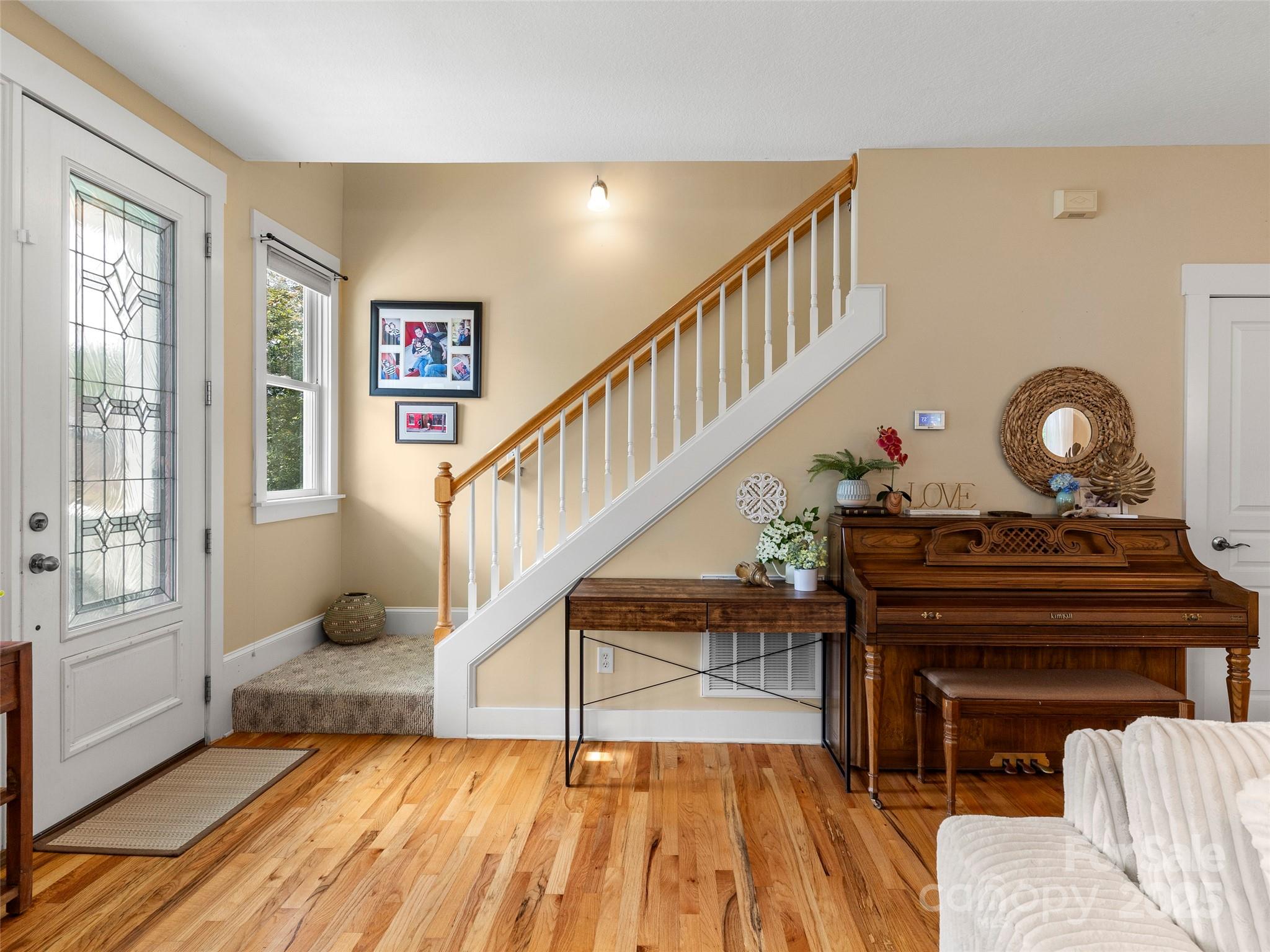 7 Oakhaven Terrace Asheville NC 28803