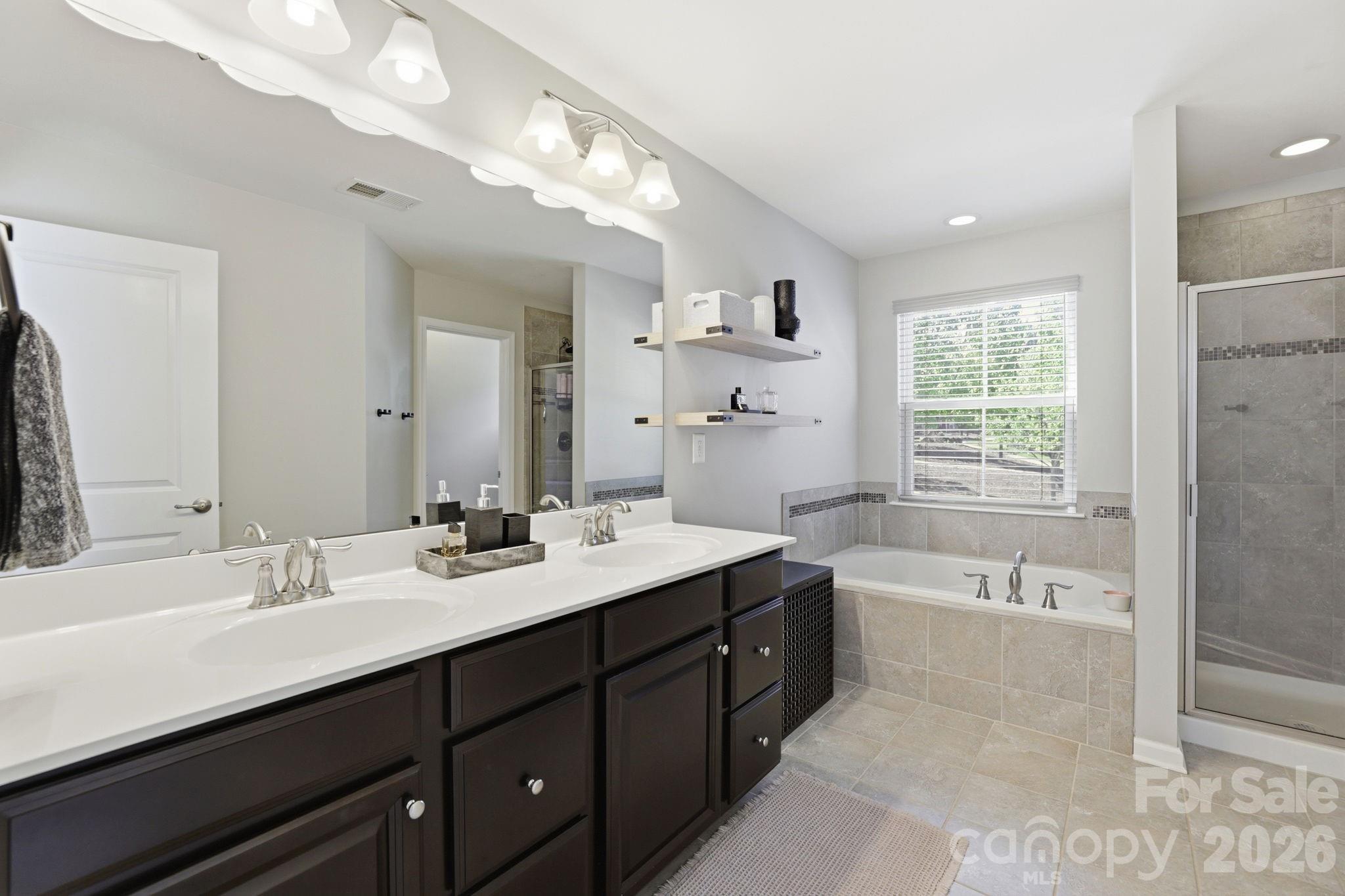 1819 Fleetwood Drive Charlotte NC 28208