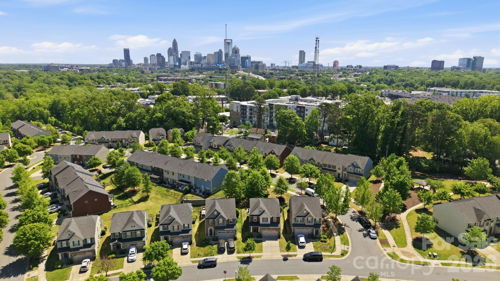 1819 Fleetwood Drive Charlotte NC 28208