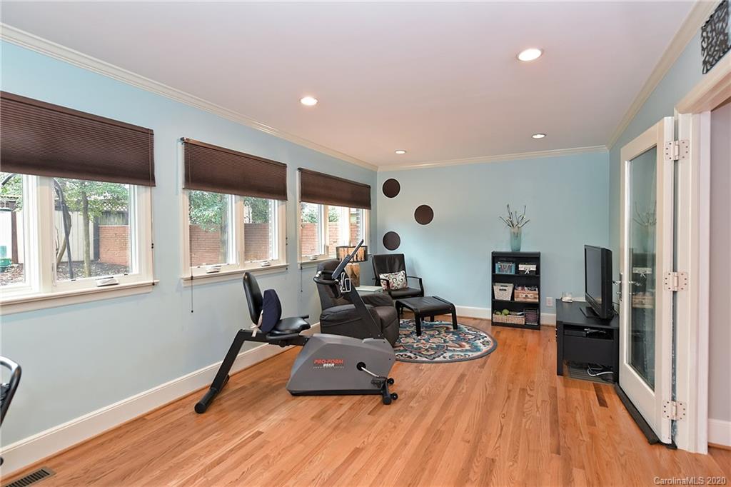 723 Romany Road Charlotte NC 28203