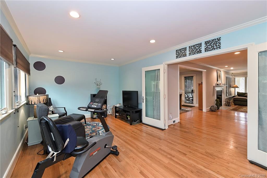 723 Romany Road Charlotte NC 28203