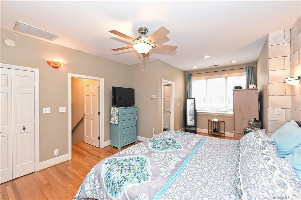 723 Romany Road Charlotte NC 28203
