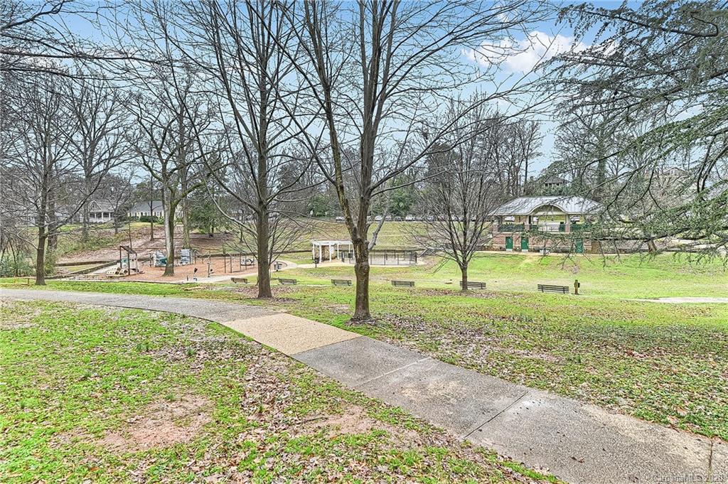 723 Romany Road Charlotte NC 28203