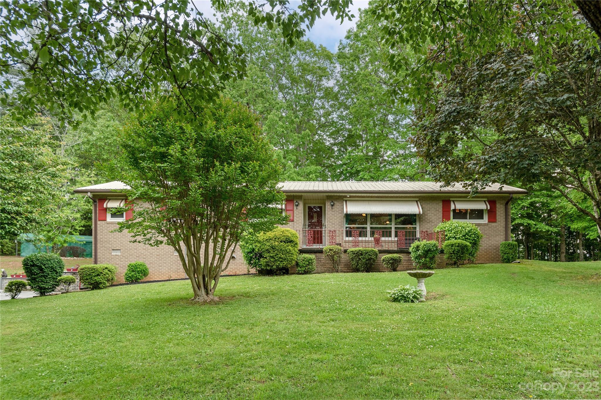 204 Reed Drive Flat Rock NC 28731