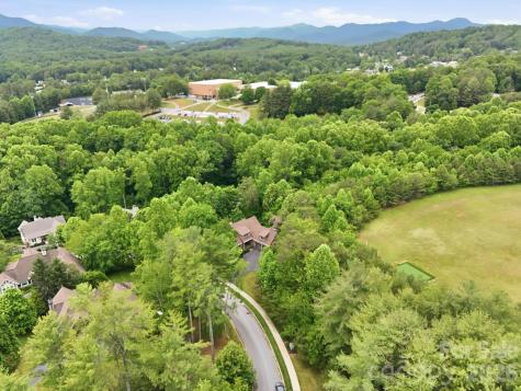 129 Orvis Stone Circle Biltmore Lake NC 28715