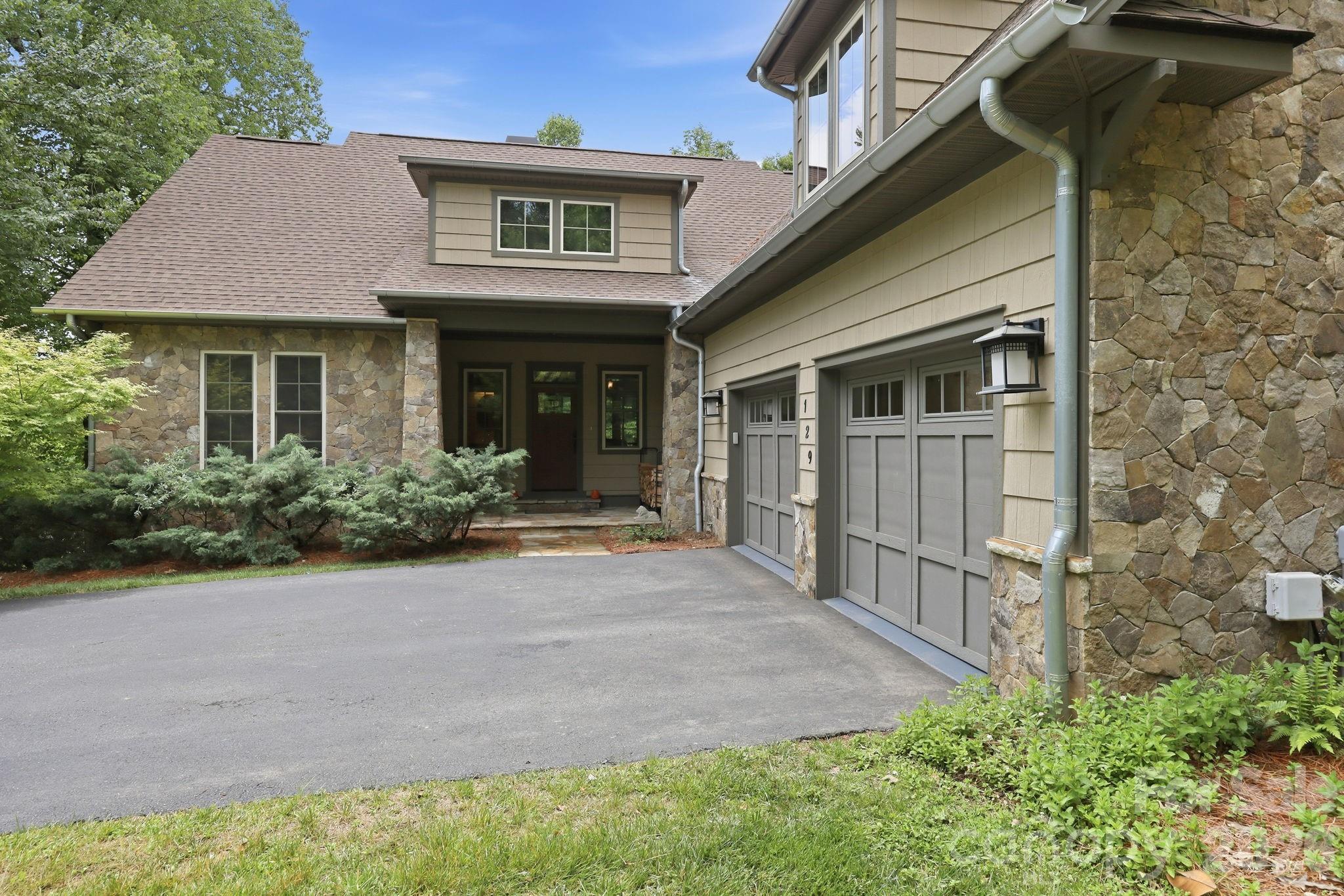 129 Orvis Stone Circle Biltmore Lake NC 28715