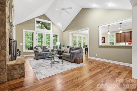 129 Orvis Stone Circle Biltmore Lake NC 28715