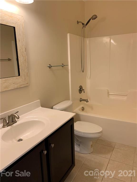 1208 Woodglen Lane Matthews NC 28104