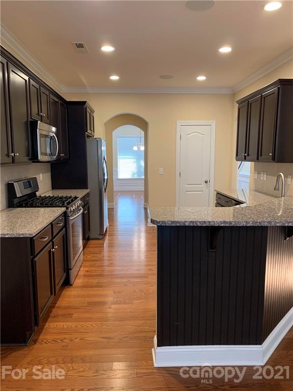 1208 Woodglen Lane Matthews NC 28104