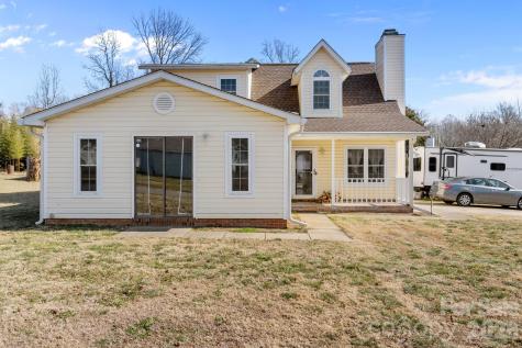 5400 Barnview Court Charlotte NC 28269