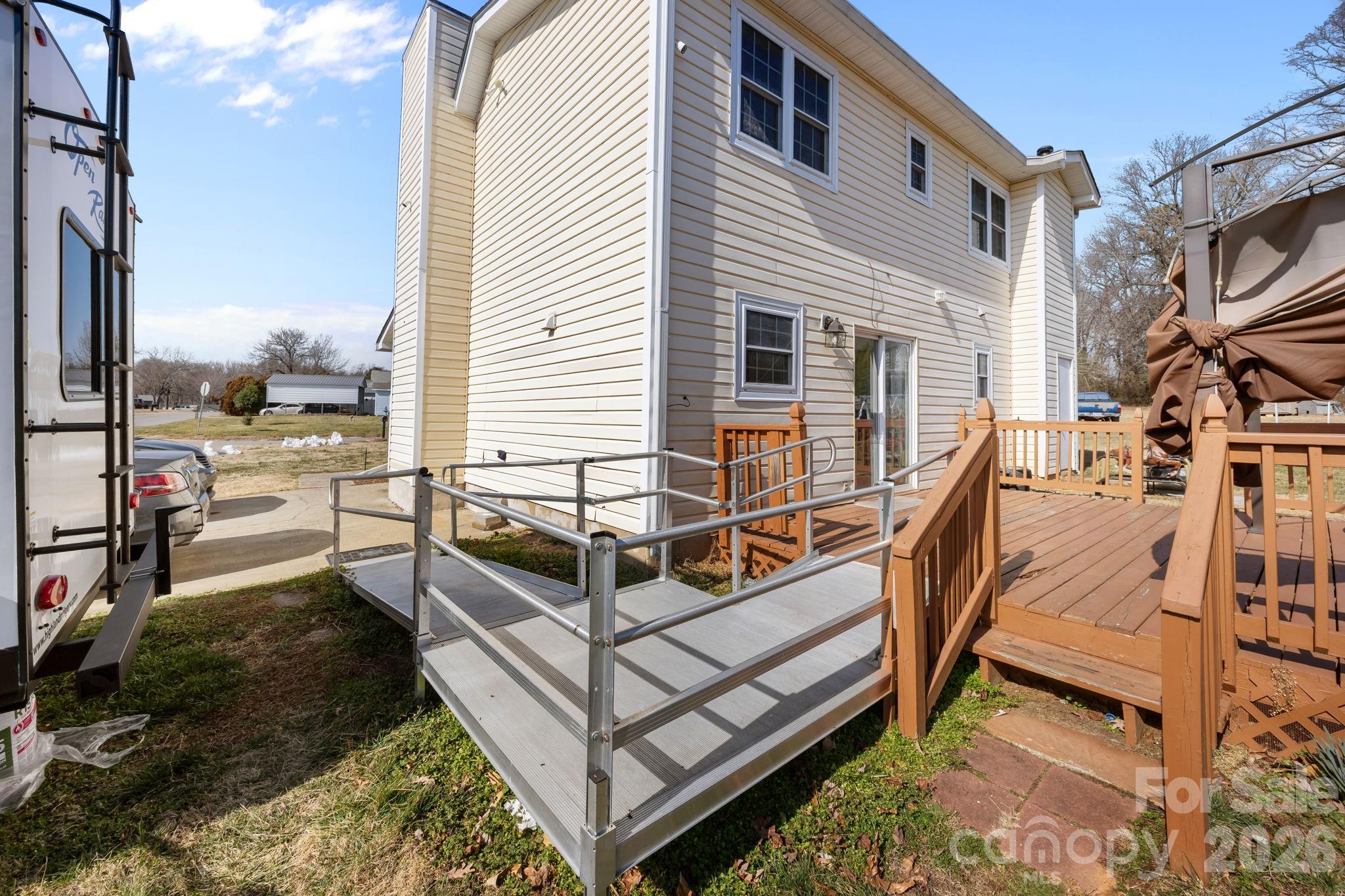 5400 Barnview Court Charlotte NC 28269