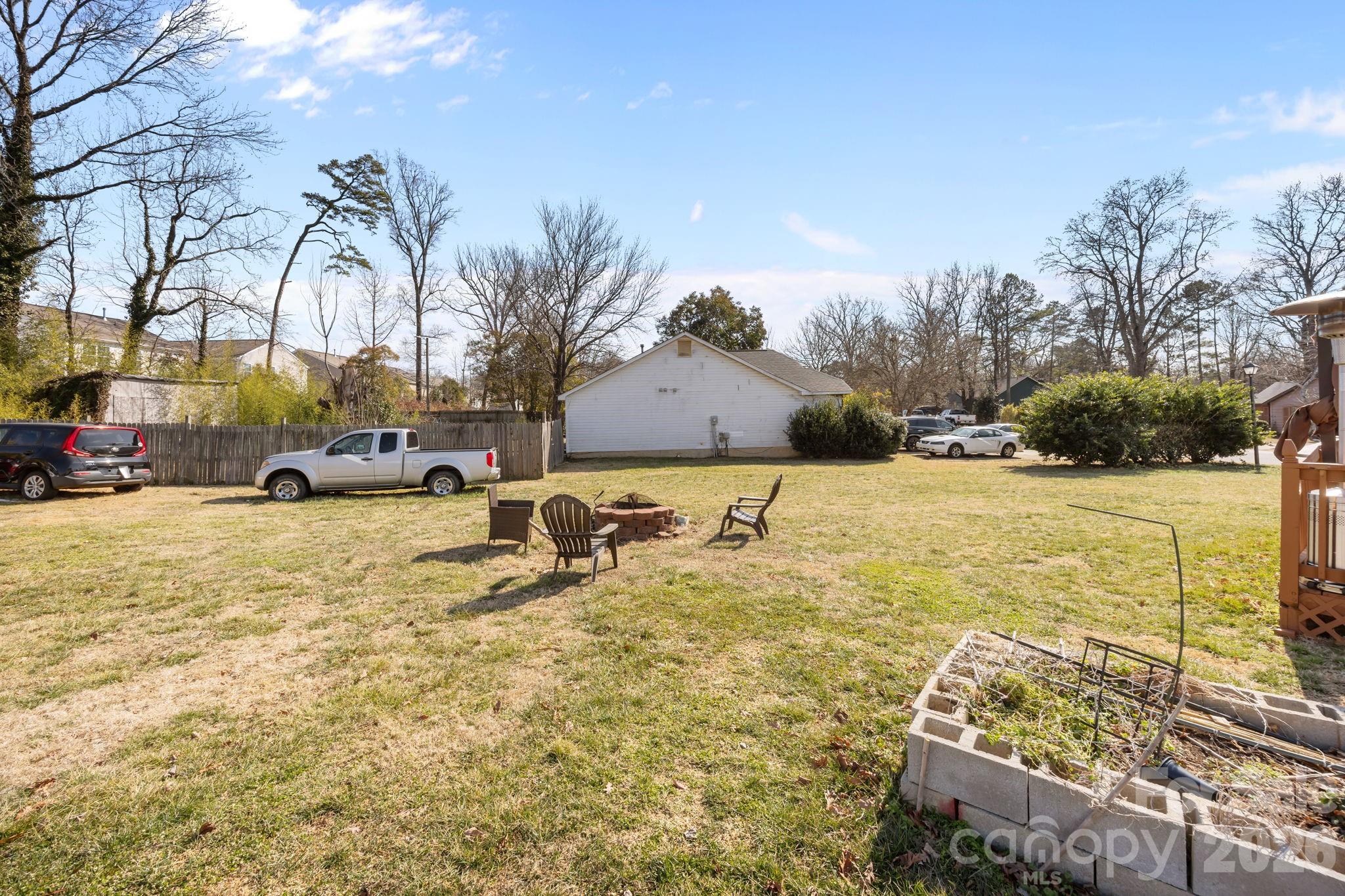 5400 Barnview Court Charlotte NC 28269