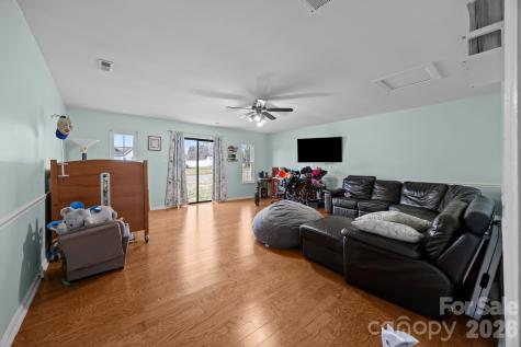 5400 Barnview Court Charlotte NC 28269