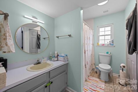 5400 Barnview Court Charlotte NC 28269