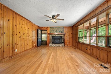 184 Clelo Drive Casar NC 28020