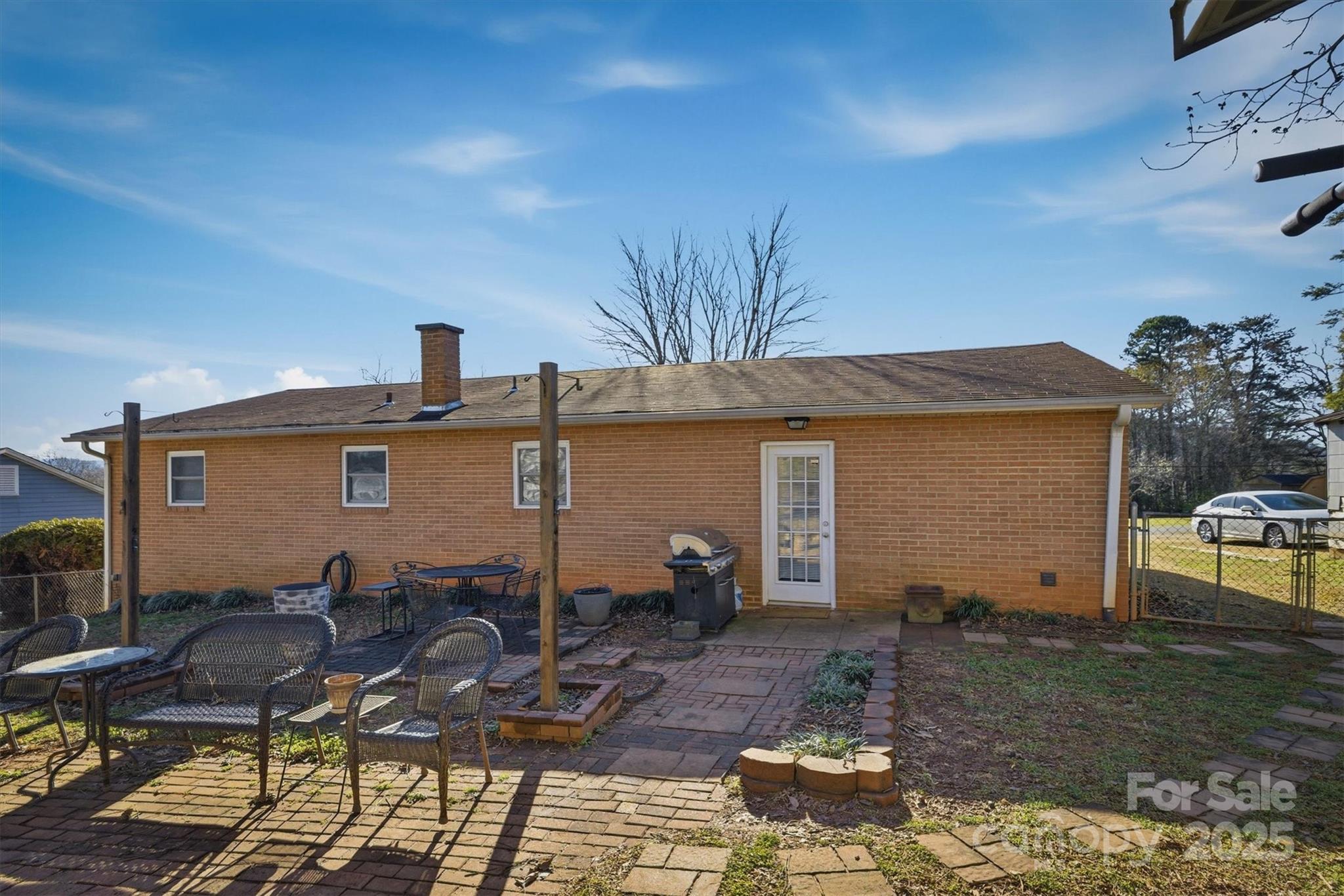 102 Page Street Morganton NC 28655