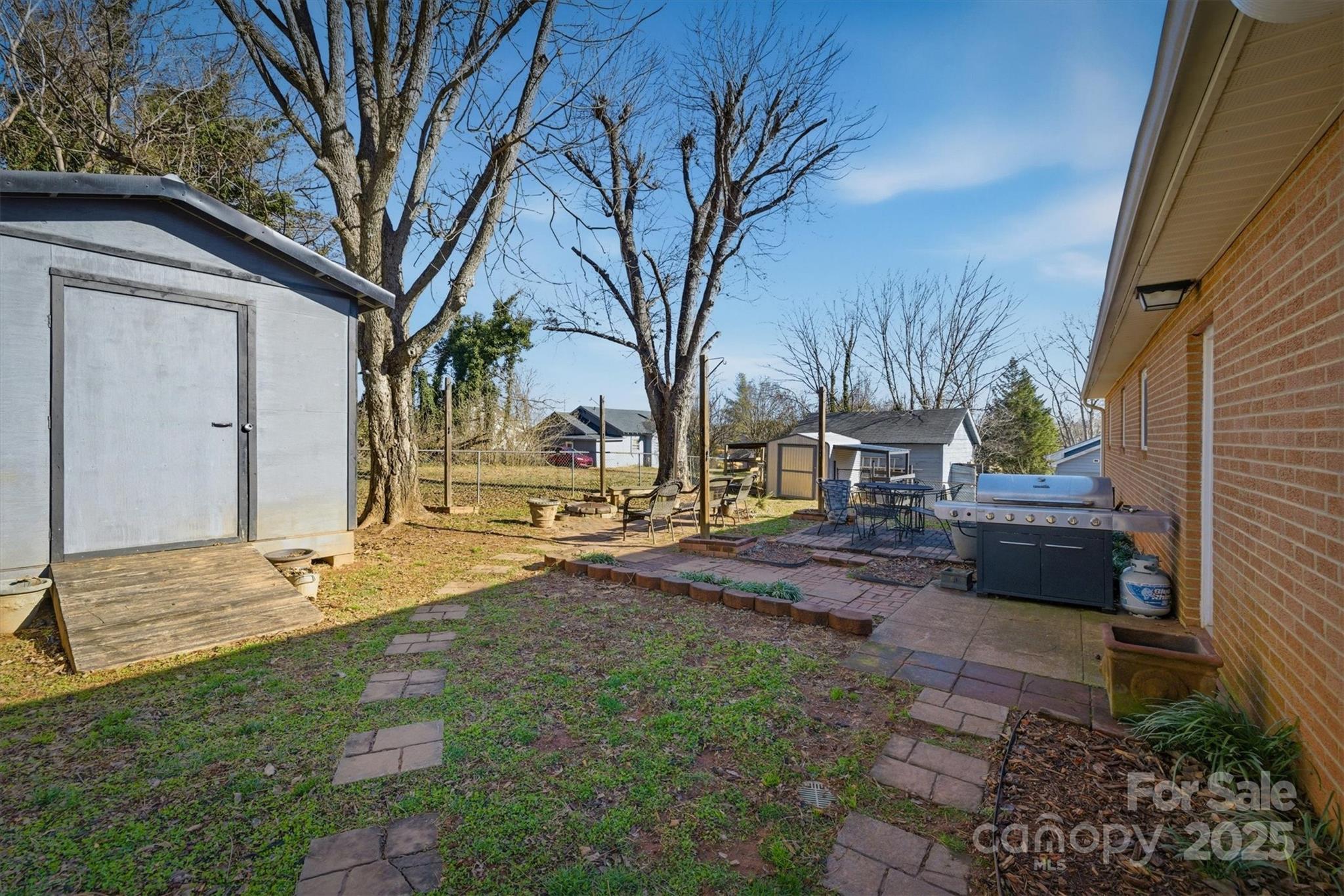 102 Page Street Morganton NC 28655