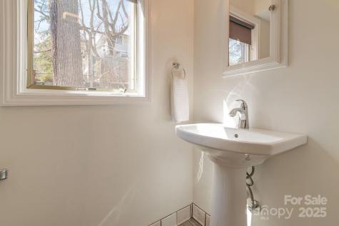 358 Cumberland Avenue Asheville NC 28801