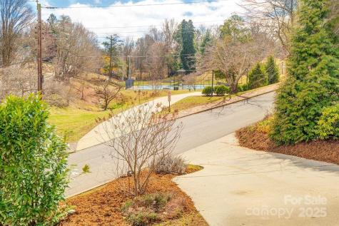 358 Cumberland Avenue Asheville NC 28801