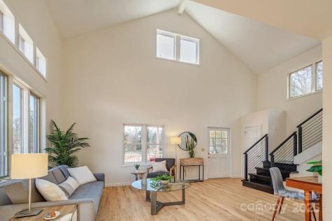 358 Cumberland Avenue Asheville NC 28801