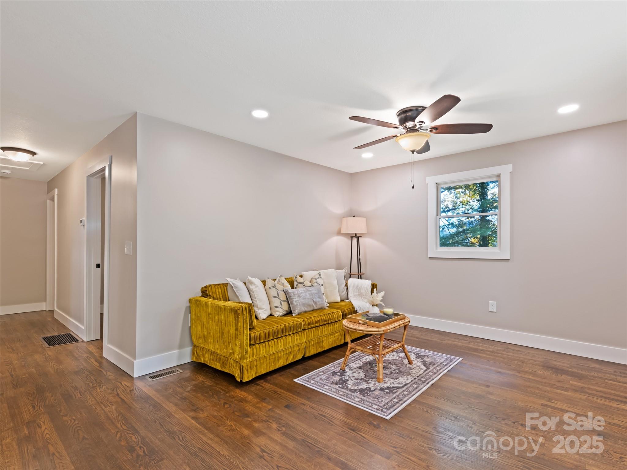 106 Arnold Heights Waynesville NC 28786