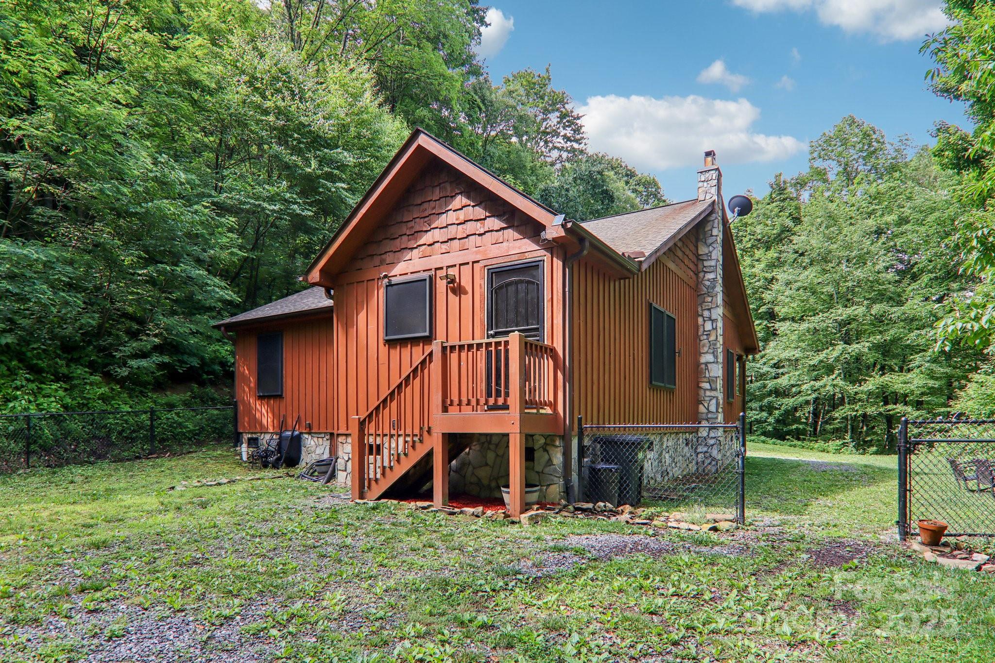 2171 Black Rock Road Cherokee NC 28719