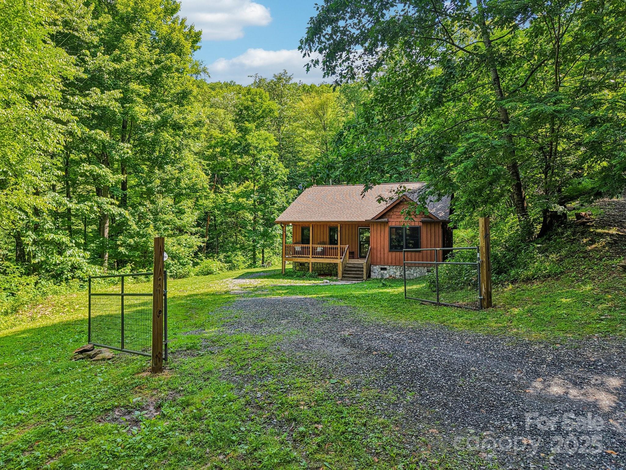 2171 Black Rock Road Cherokee NC 28719