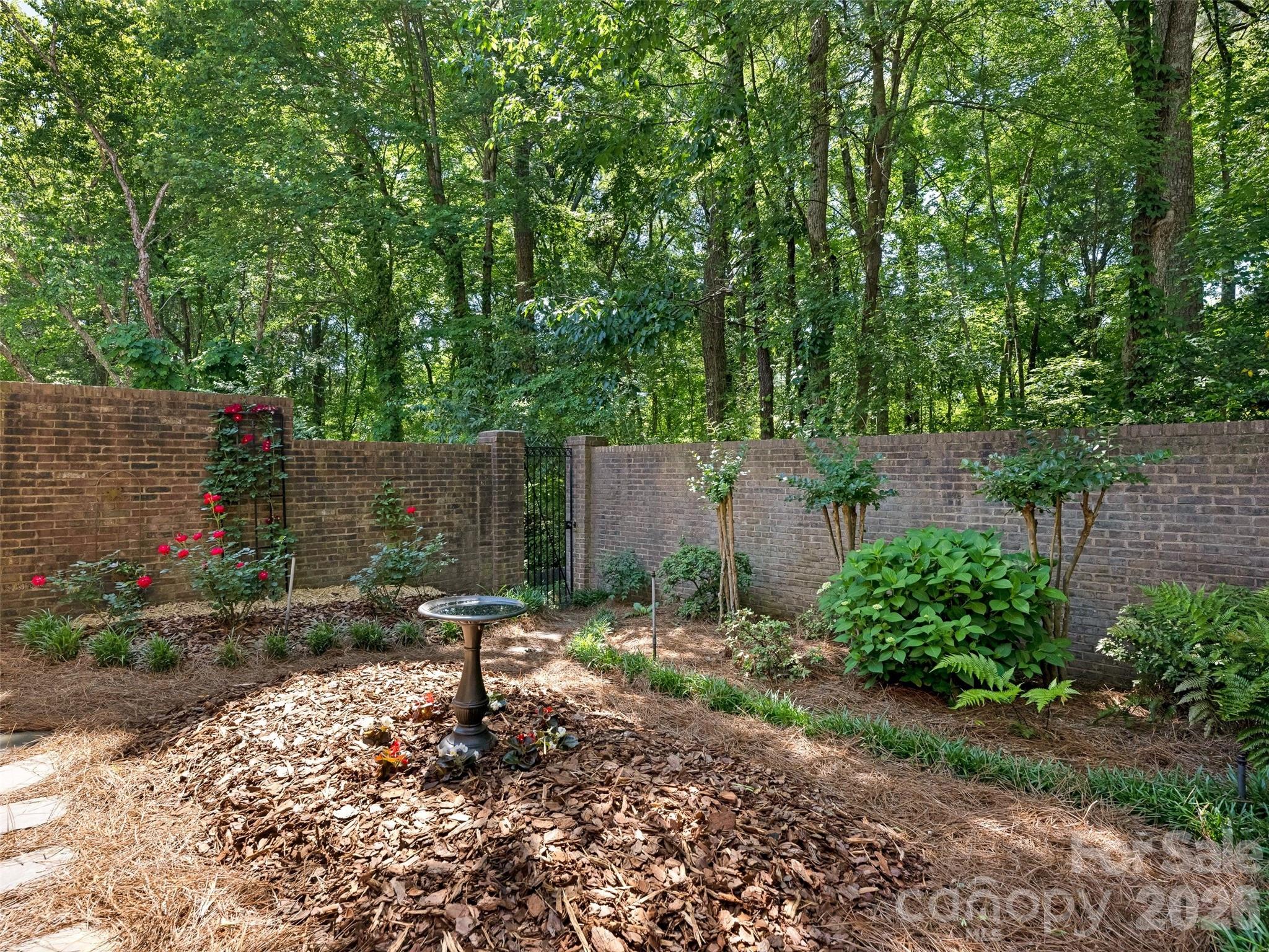 8952 Challis Hill Lane Charlotte NC 28226