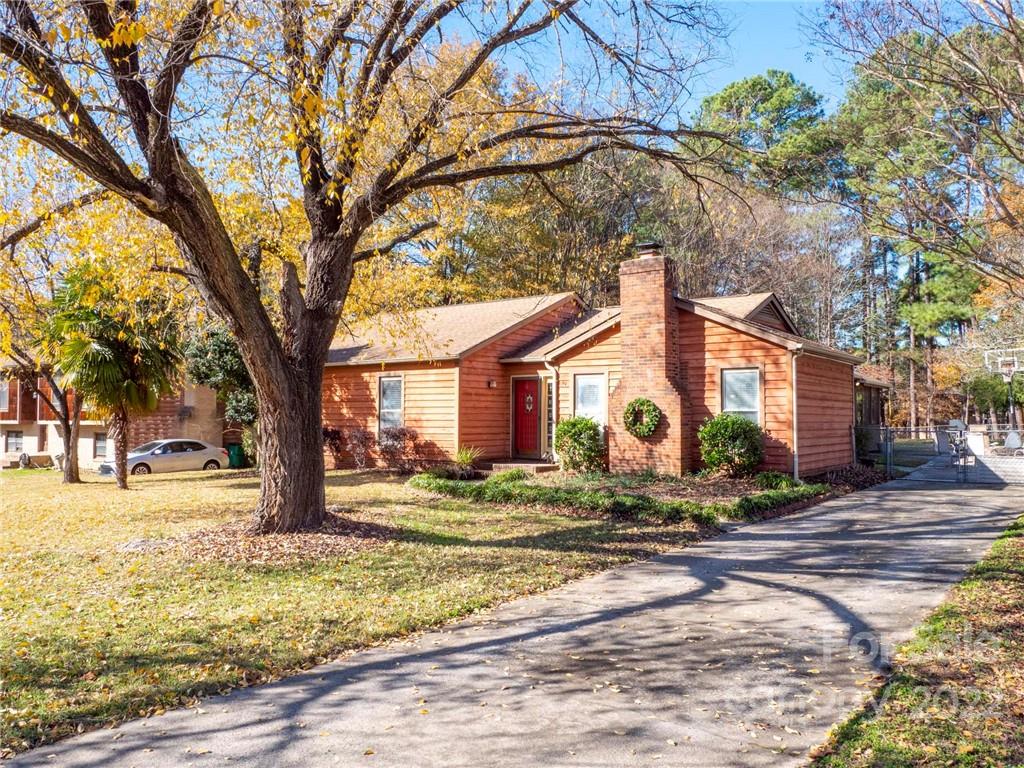 10822 Flat Iron Road Charlotte NC 28226
