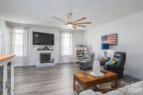 1937 Tupelo Grove Lane Gastonia NC 28054