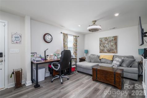 1937 Tupelo Grove Lane Gastonia NC 28054