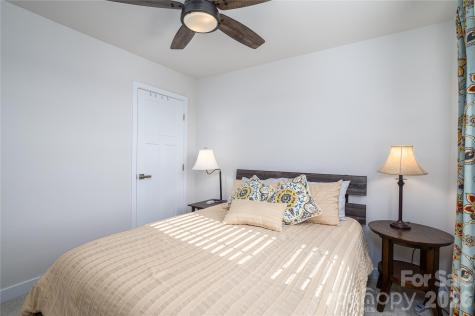 1937 Tupelo Grove Lane Gastonia NC 28054