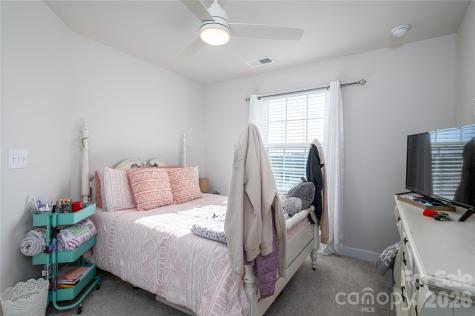 1937 Tupelo Grove Lane Gastonia NC 28054