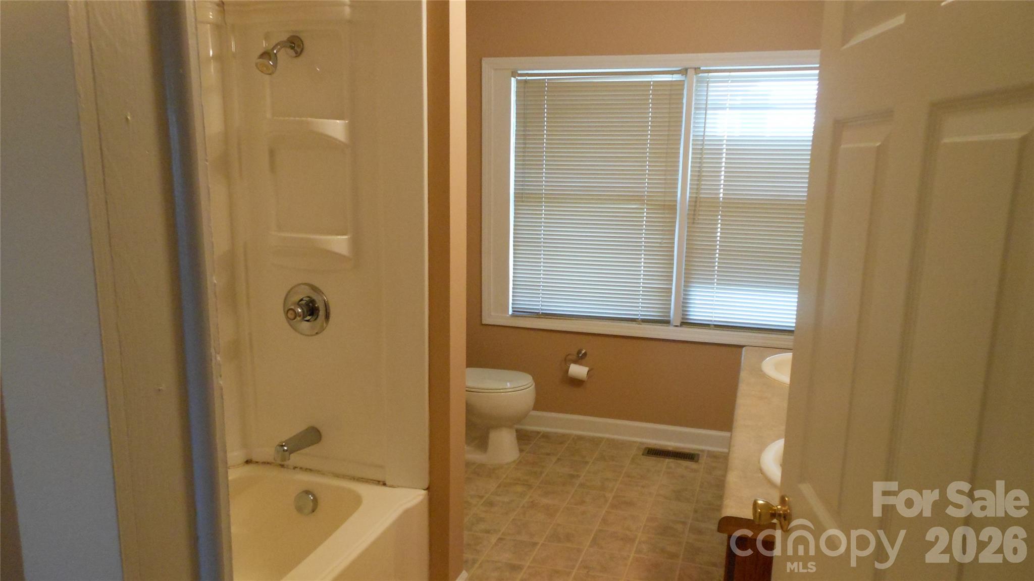 1514 W Walnut Avenue Gastonia NC 28052