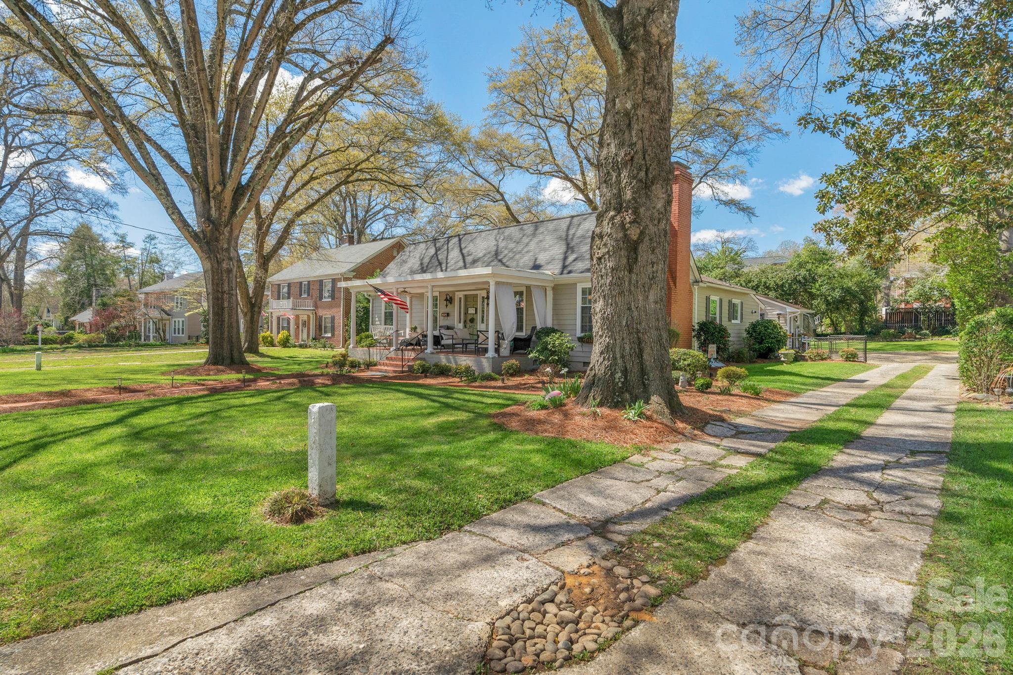 607 S York Street Gastonia NC 28052