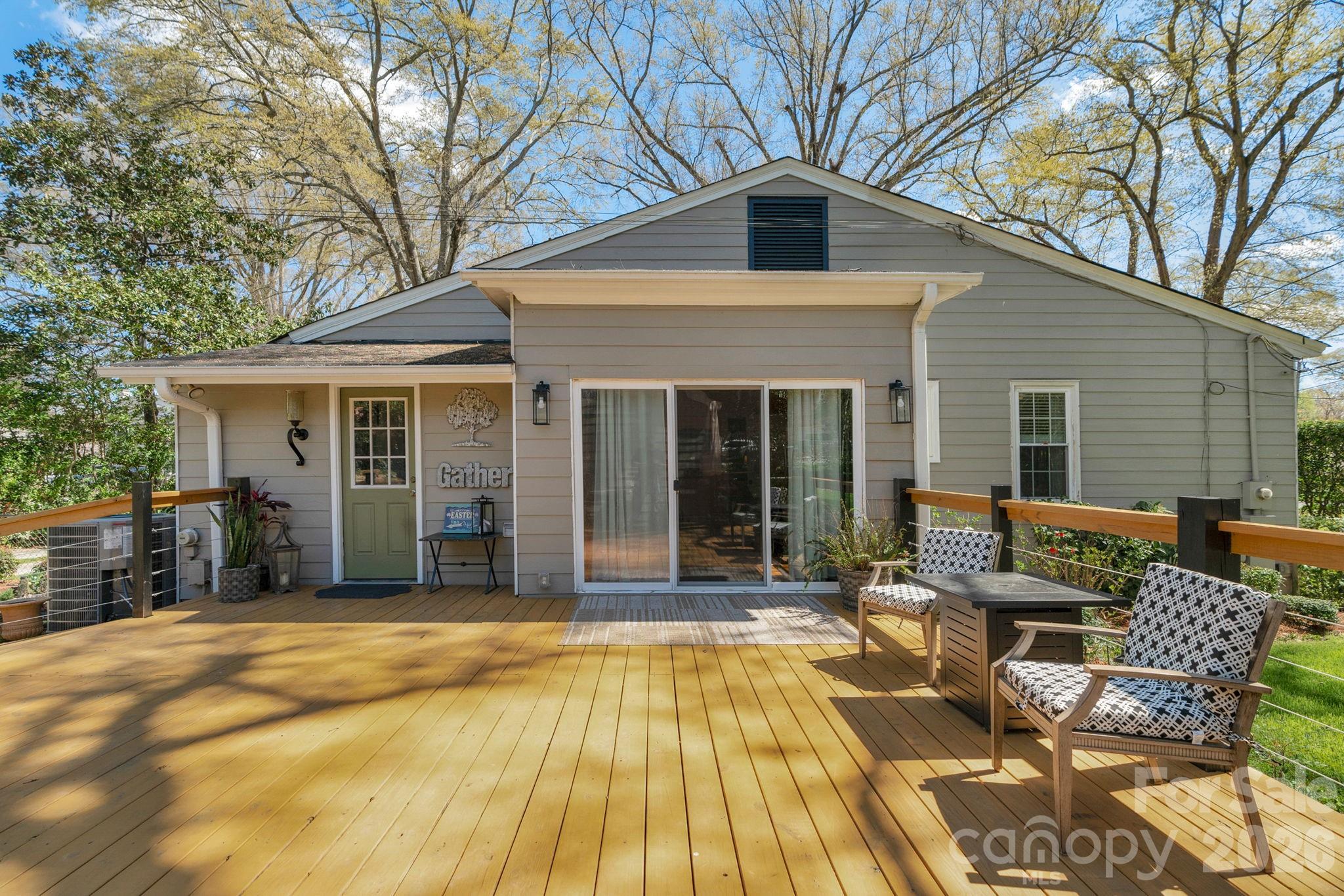 607 S York Street Gastonia NC 28052