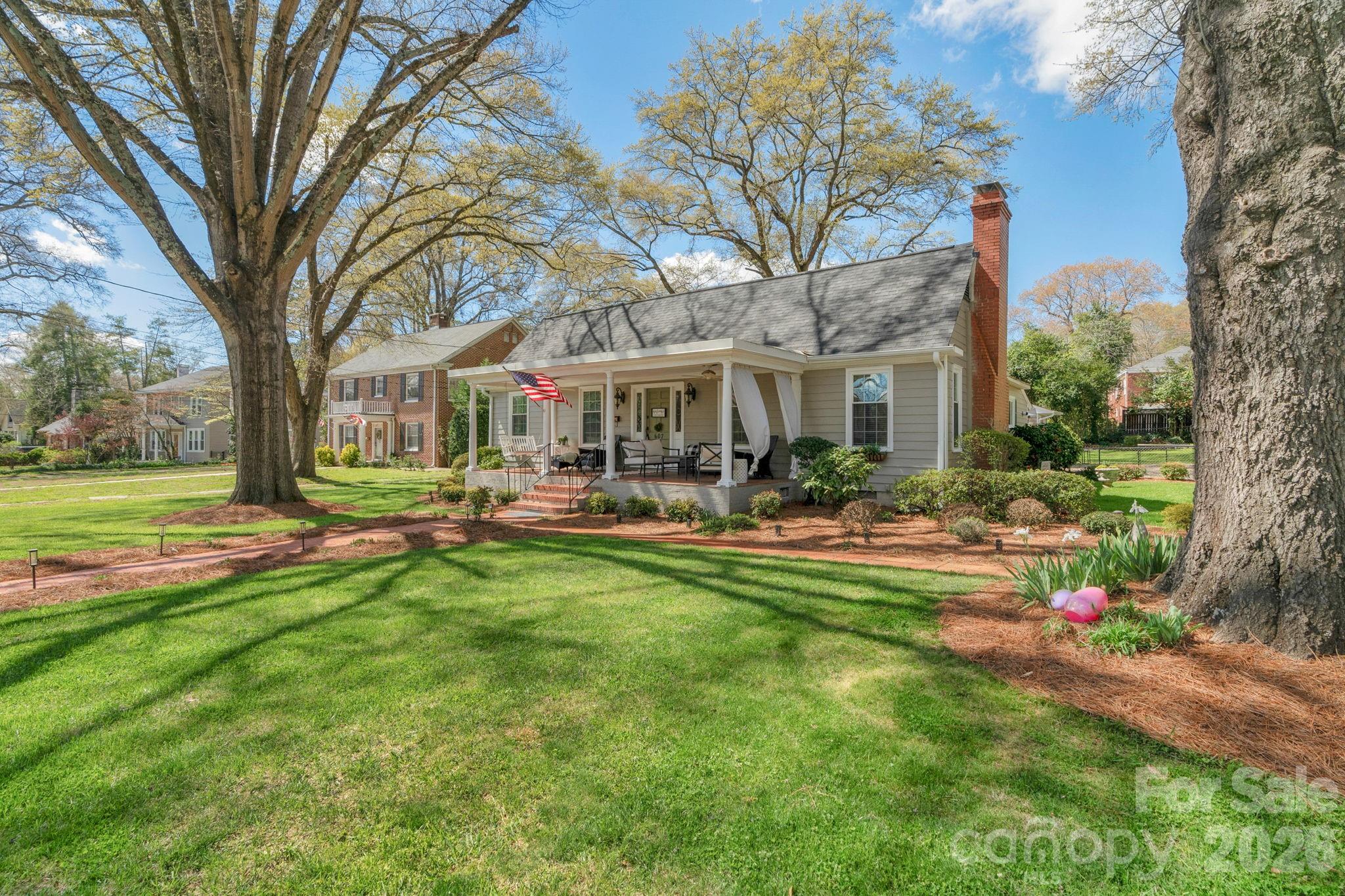 607 S York Street Gastonia NC 28052