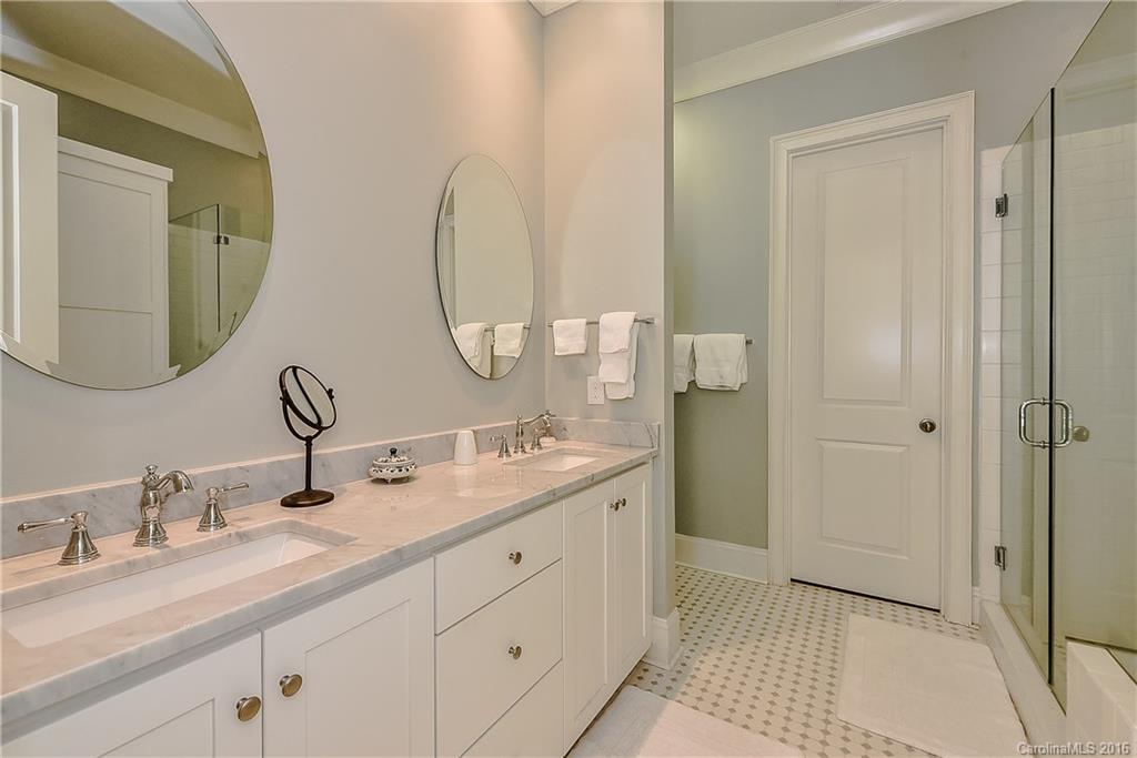 2226 Croydon Road Charlotte NC 28207
