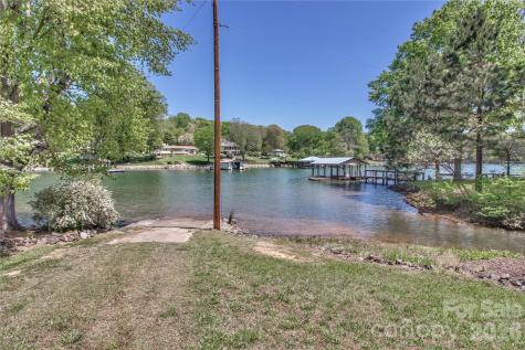 4265 Candlewood Drive Sherrills Ford NC 28673