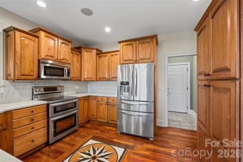 556 High Pines Loop Lake Lure NC 28746