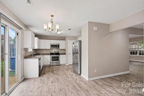 3013 Robin Terry Court Charlotte NC 28208