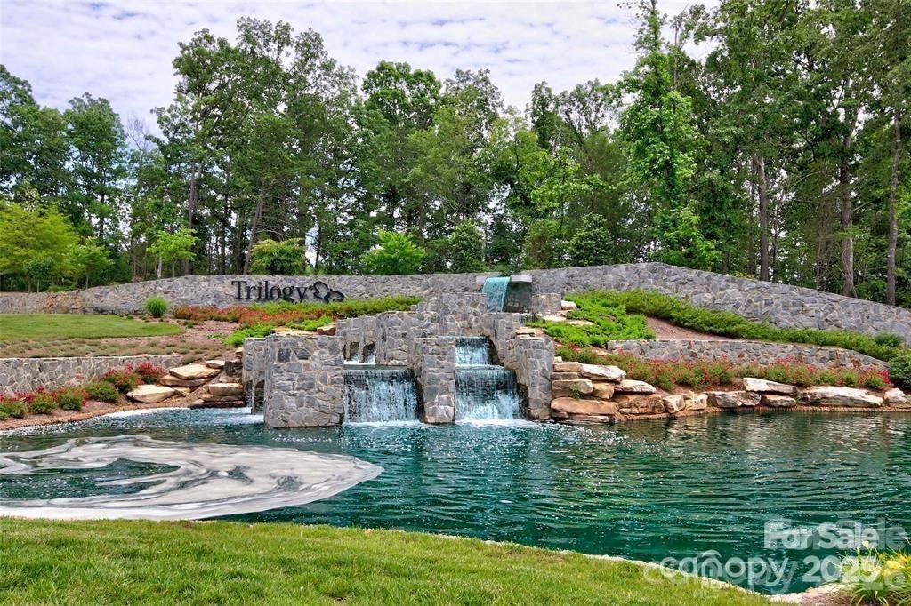 4851 Looking Glass Trail Denver NC 28037