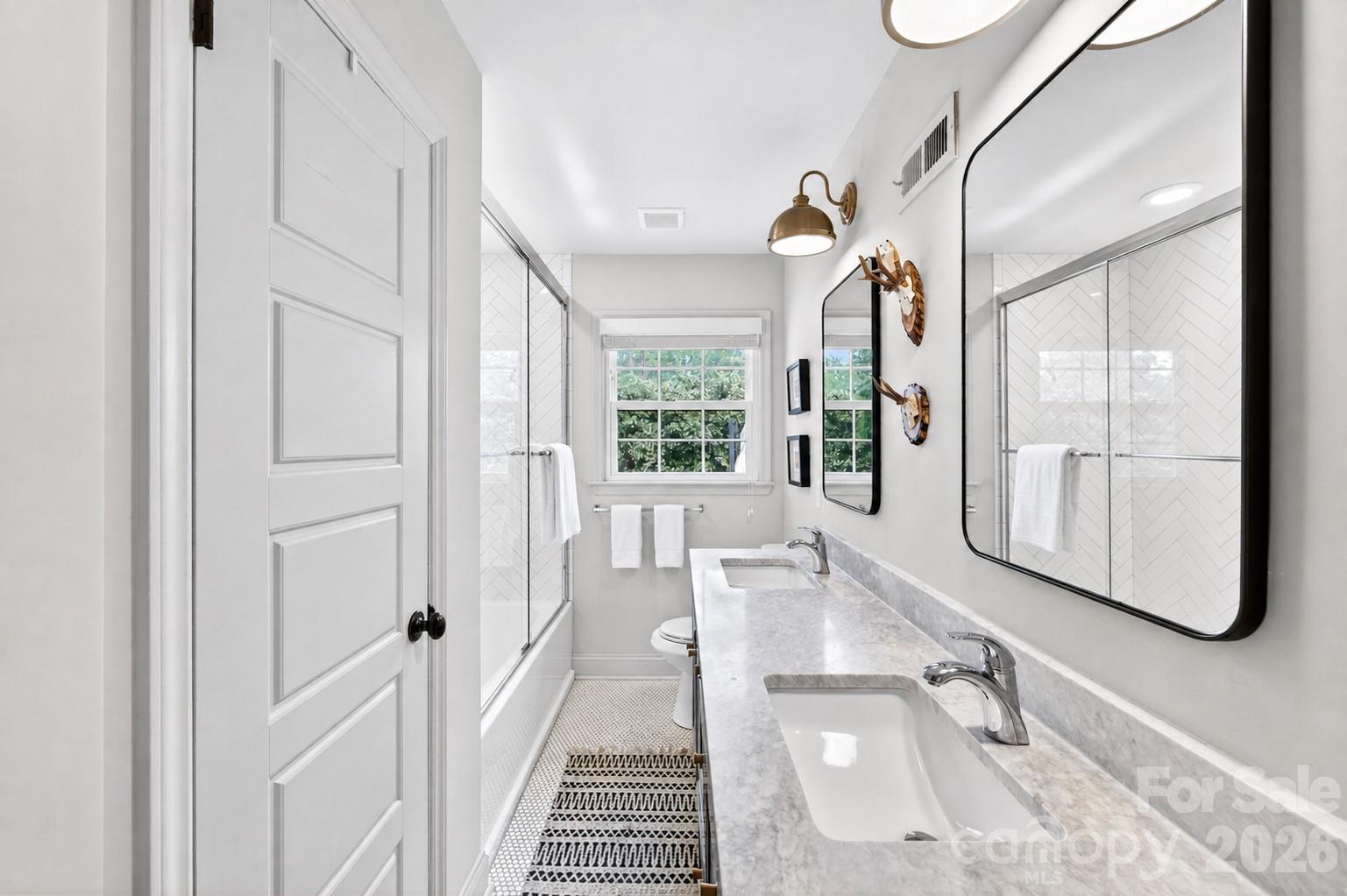 4023 Firethorne Road Charlotte NC 28205