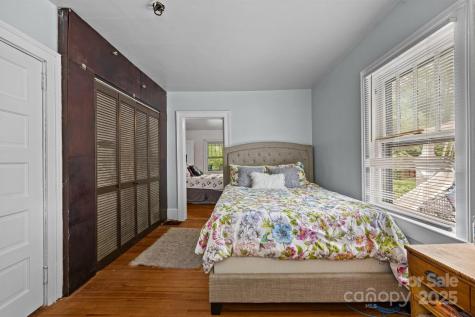 55 Herron Avenue Asheville NC 28806