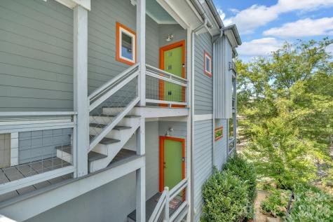8 Birdhouse Row Asheville NC 28801