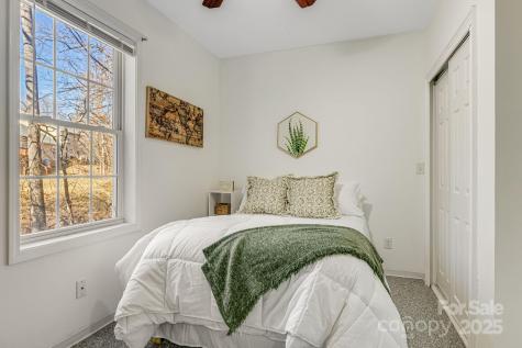 52 Kirby Road Asheville NC 28806