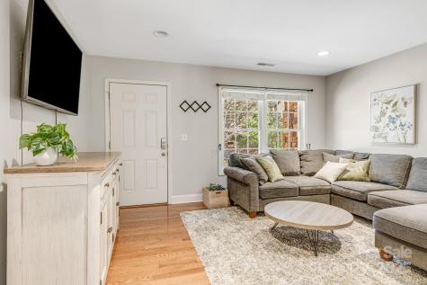 52 Kirby Road Asheville NC 28806