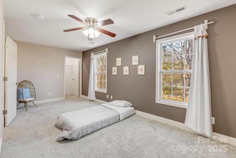 52 Kirby Road Asheville NC 28806